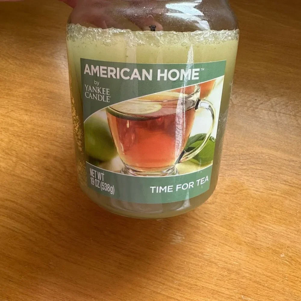 American Home by Yankee Candle used “Time for Tea” hard to find discontinued sce